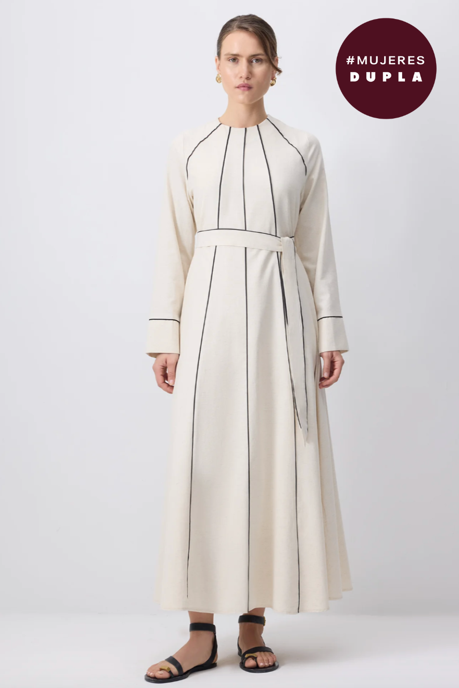 VESTIDO CON RIBOS EN CONTRASTE