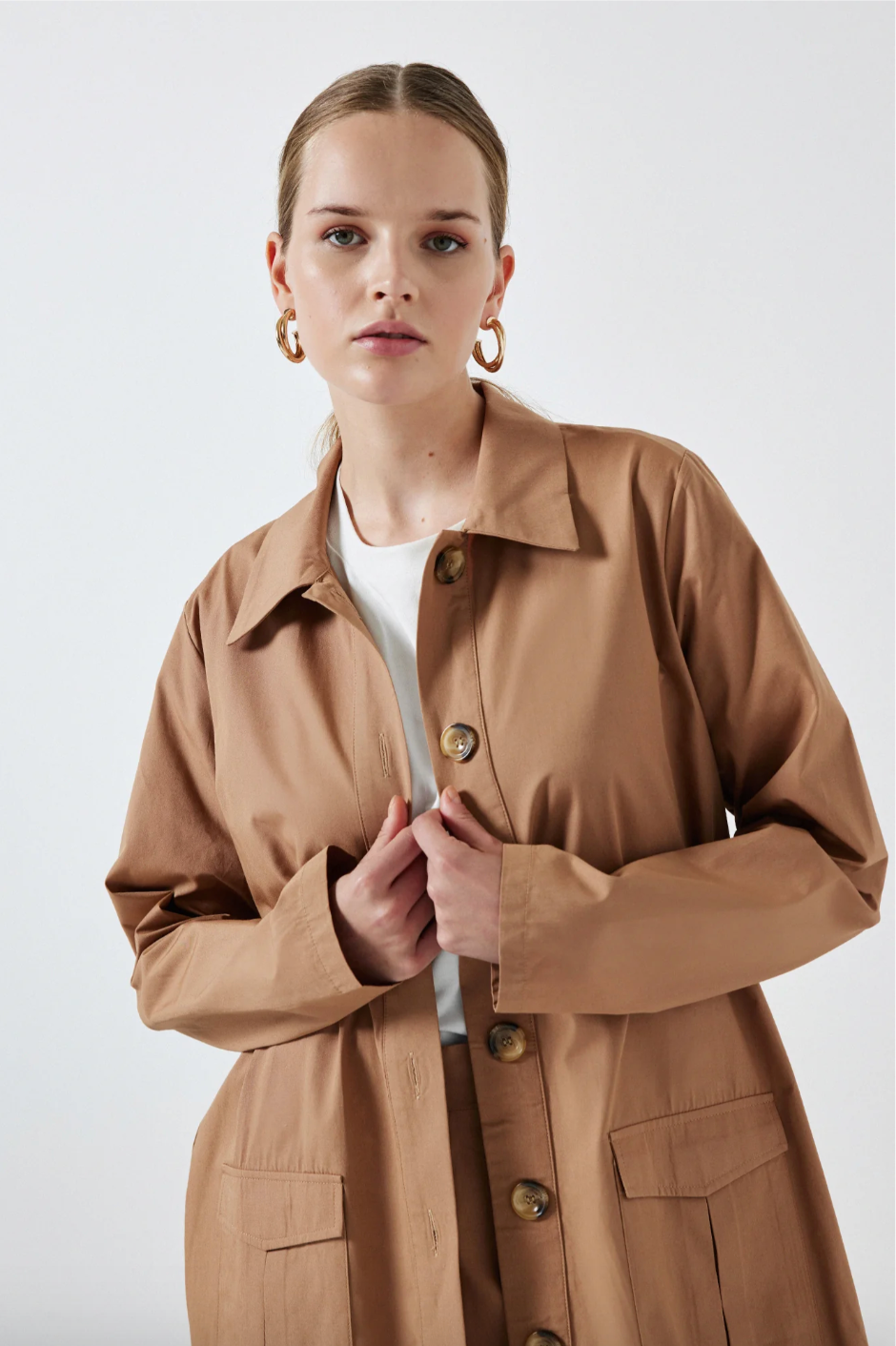 TRAJE TEJIDO CON DETALLE DE BOLSILLO