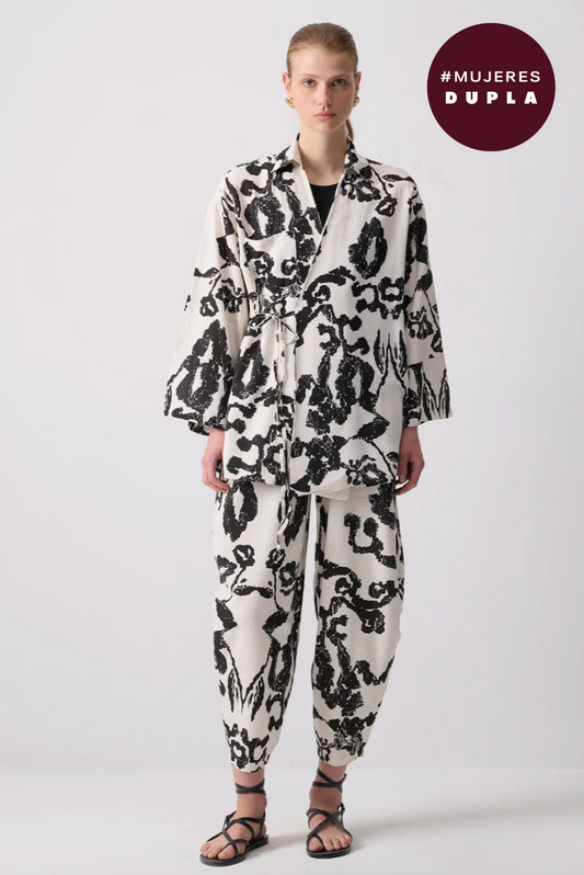 CONJUNTO DE PANTALÓN KIMONO CON ESTAMPADO TEXTURIZADO DE LINO