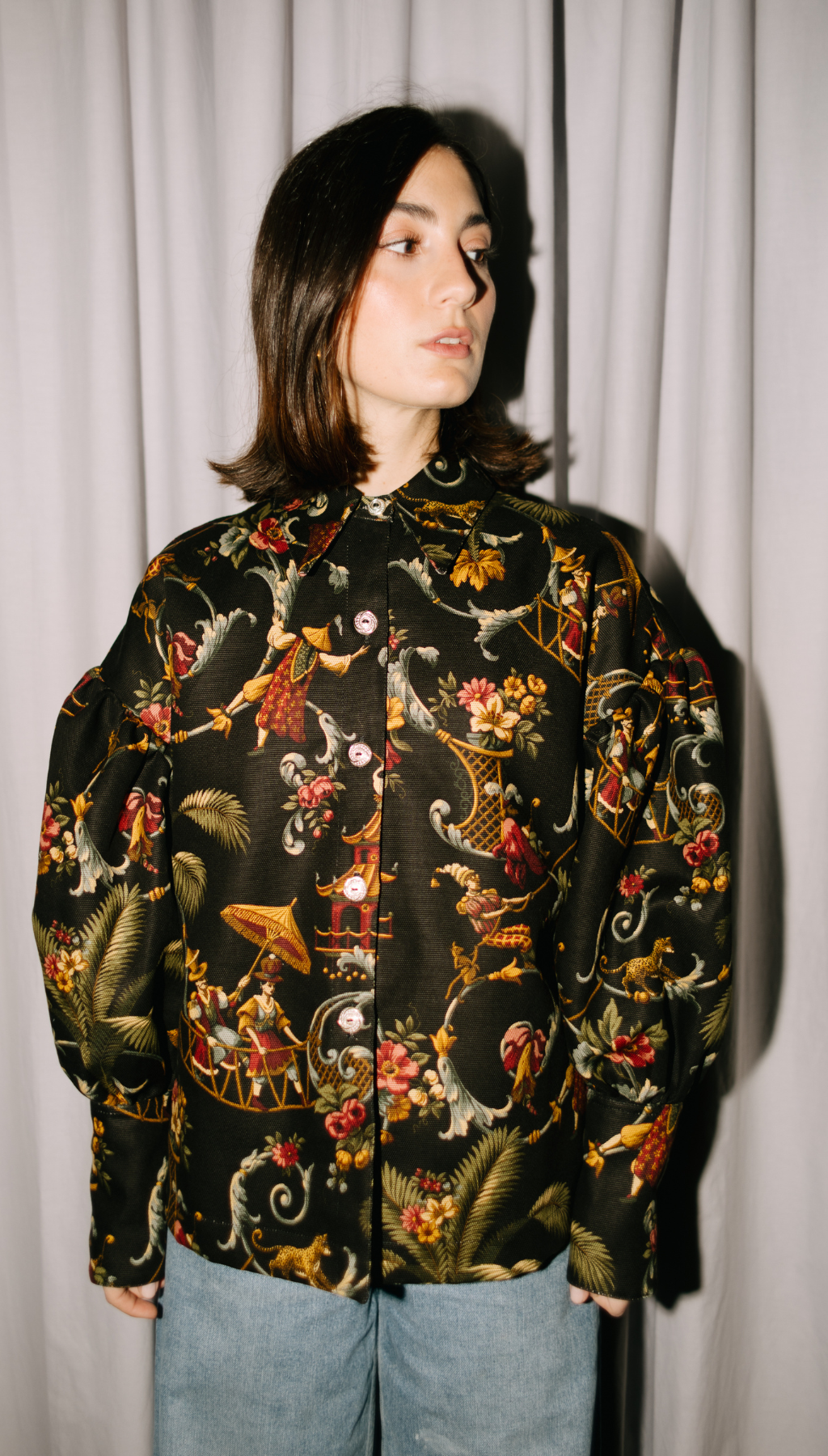 SOBRECAMISA GARDENIA NEGRA