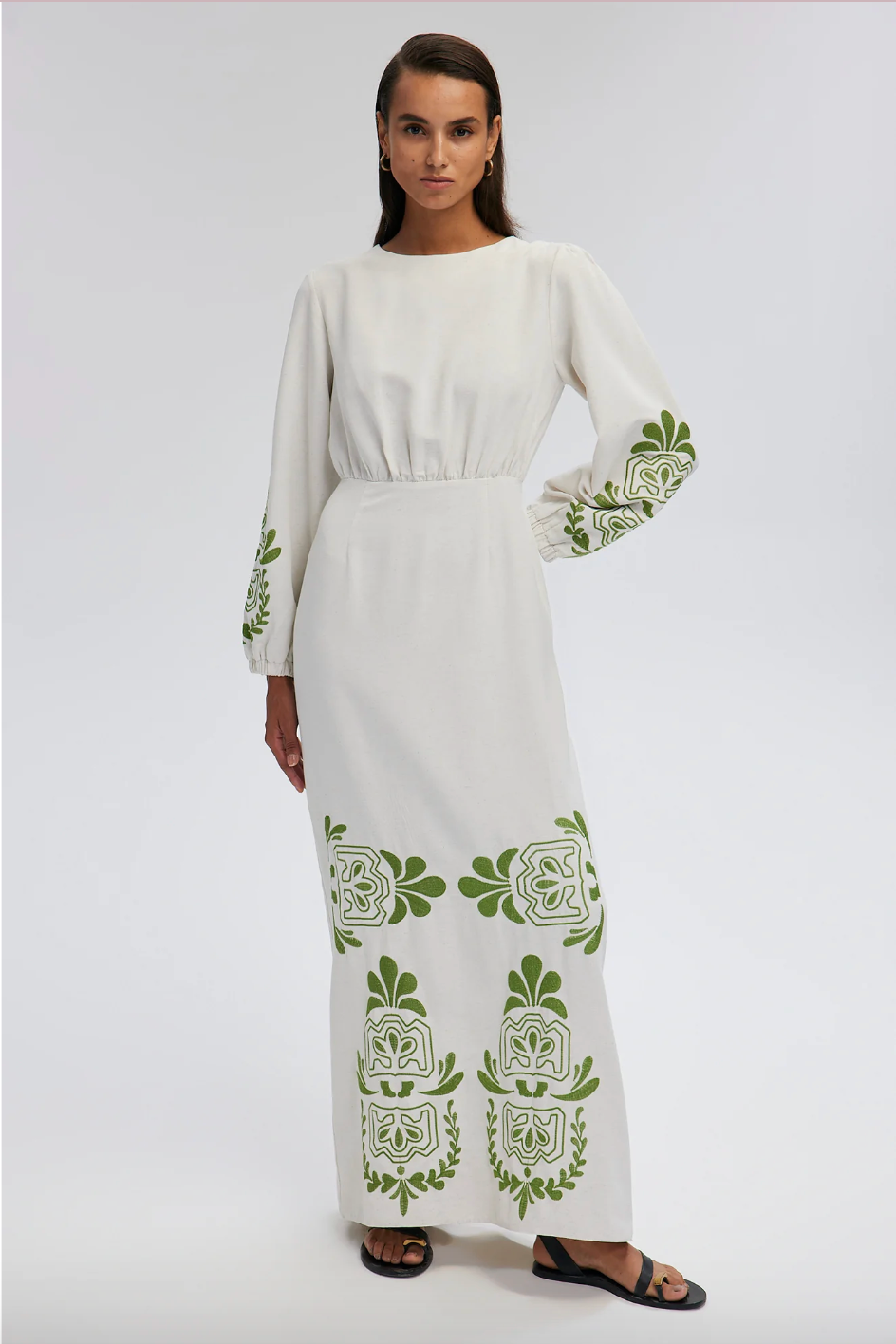 VESTIDO LINO BORDADO