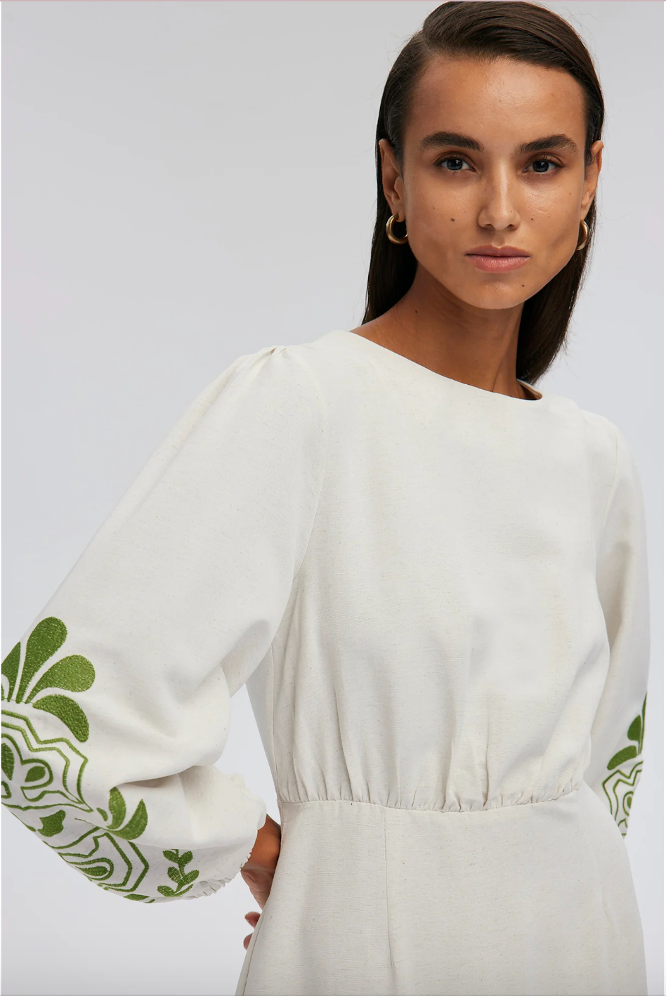 VESTIDO LINO BORDADO