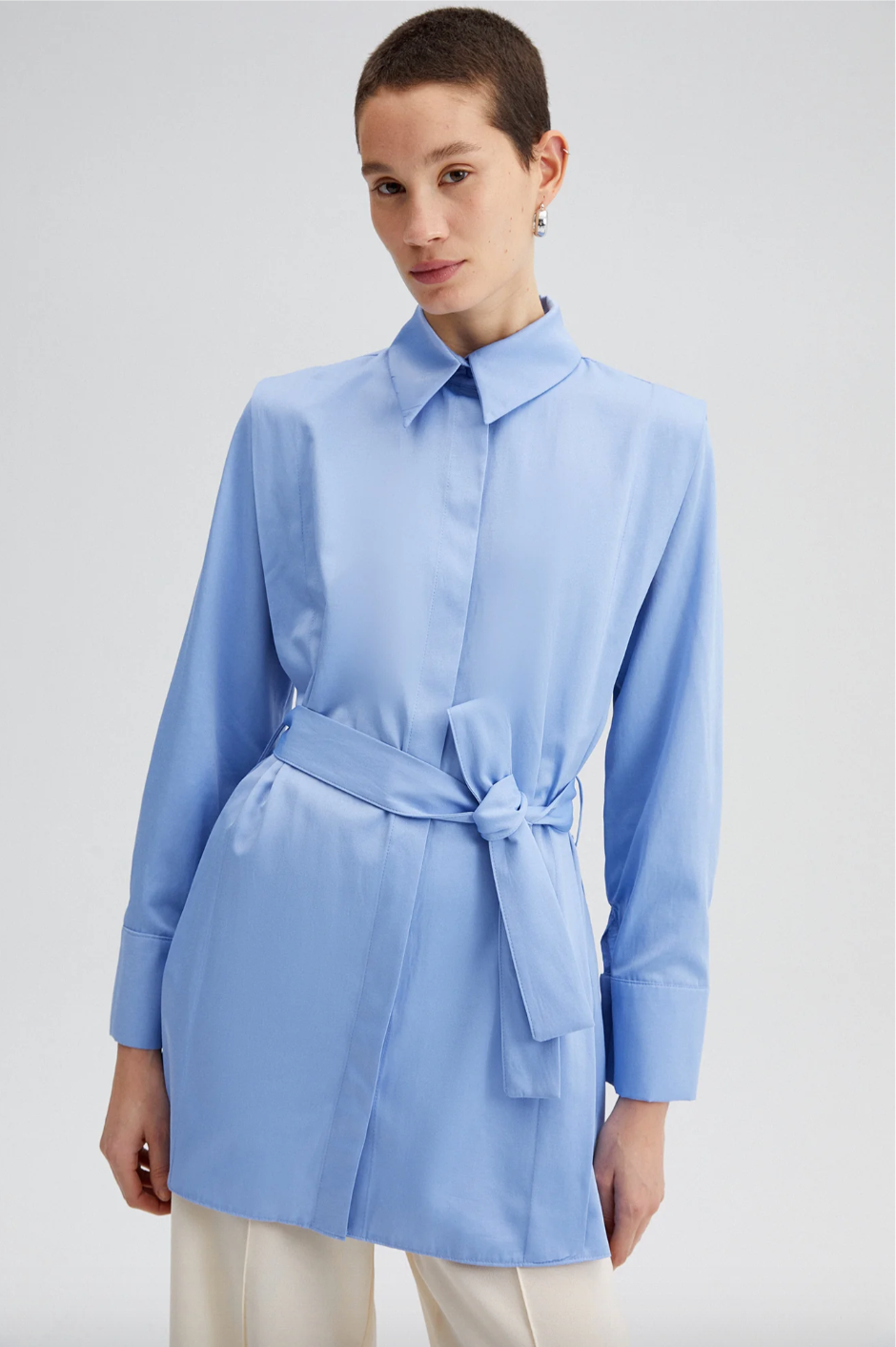 TÚNICA CAMISA DE POPELINA CON CINTURÓN