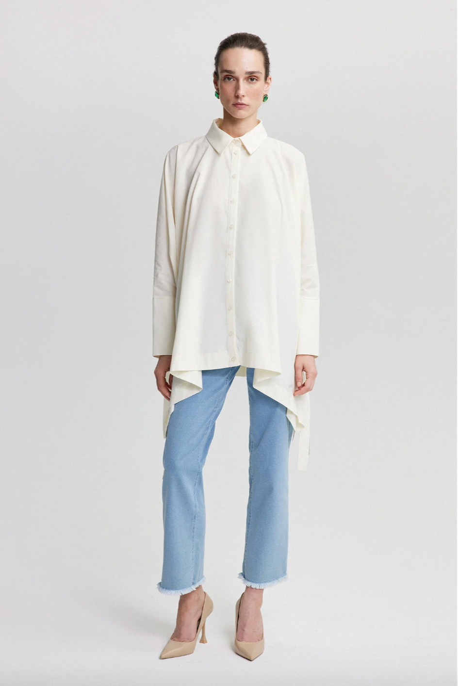 CAMISA OVERSIZE CON DETALLE DE CINTA