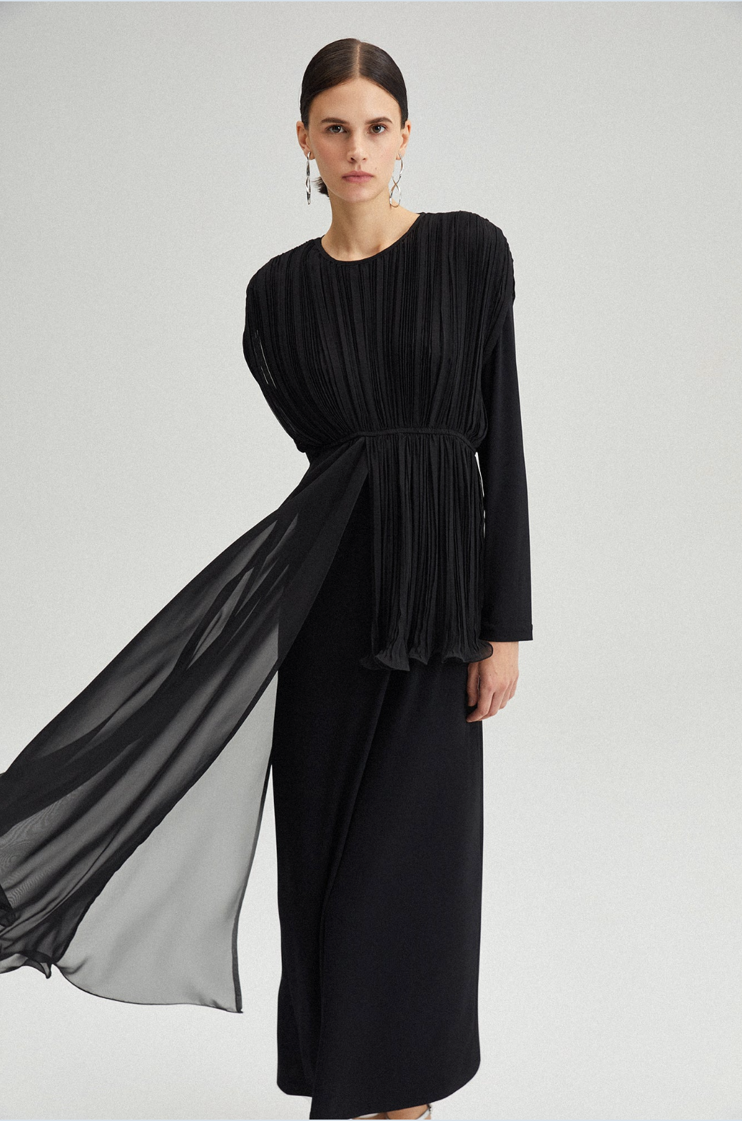 TOP ASIMETRICO NEGRO