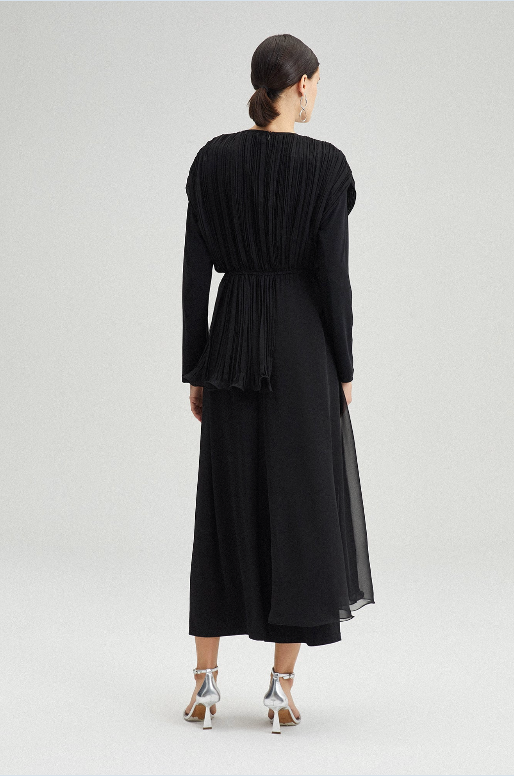 TOP ASIMETRICO NEGRO