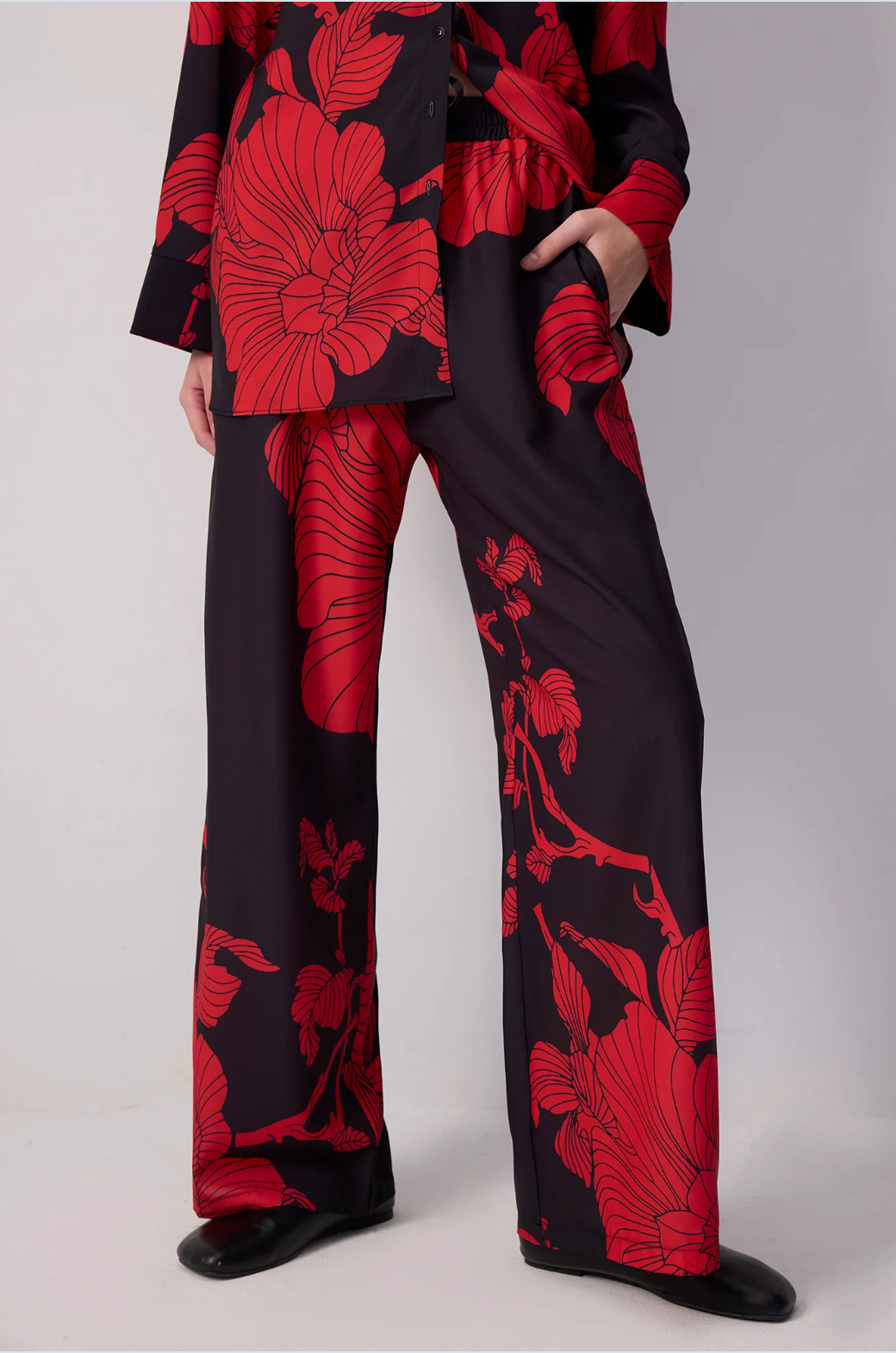 SET PANTALÓN ROJO Y NEGRO