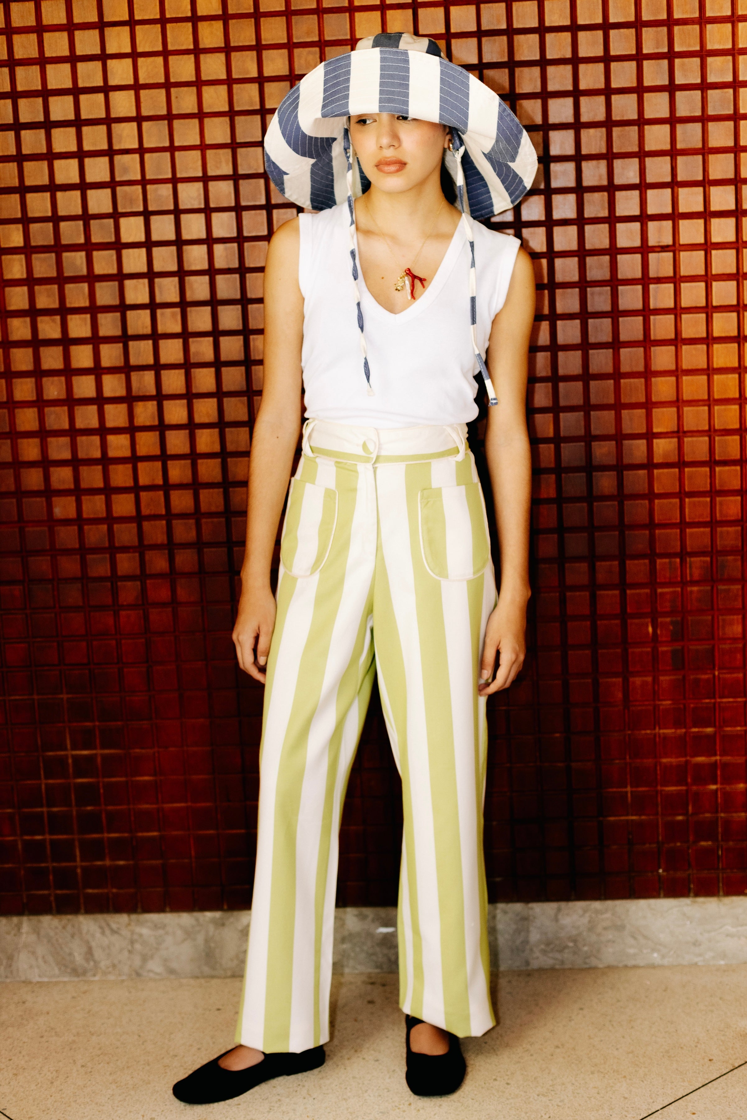 PANTALÓN ALICIA RAYAS PISTACHO