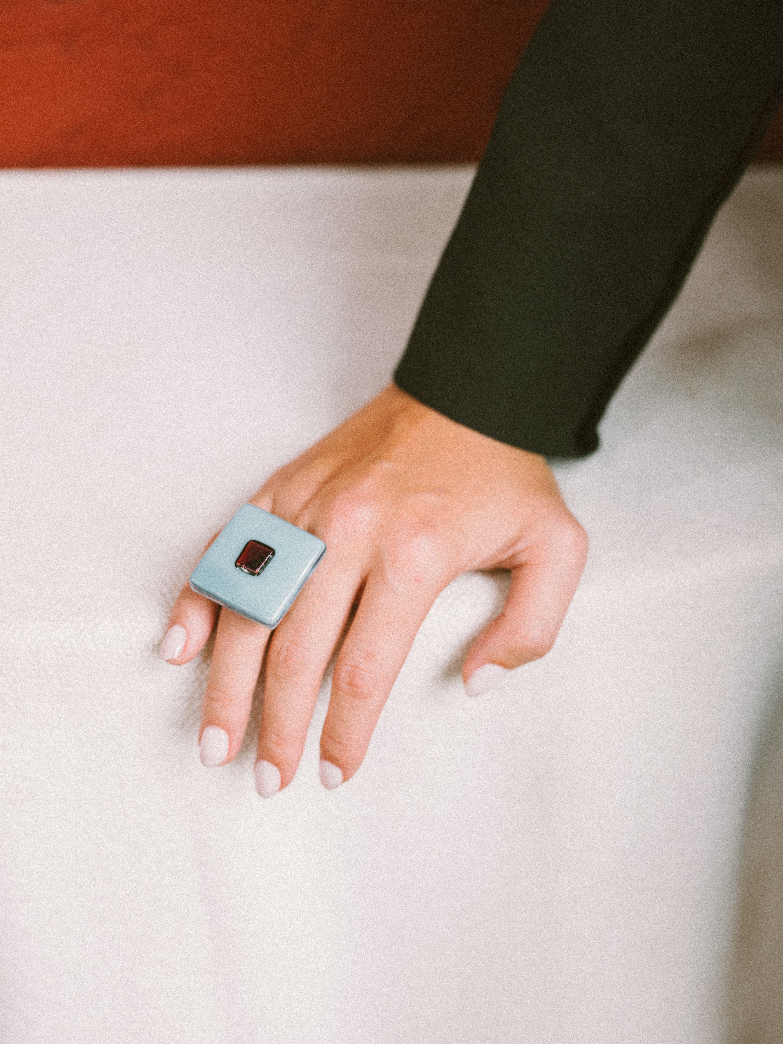 ANILLO "EL DESPERTAR" AZUL CUADRADO
